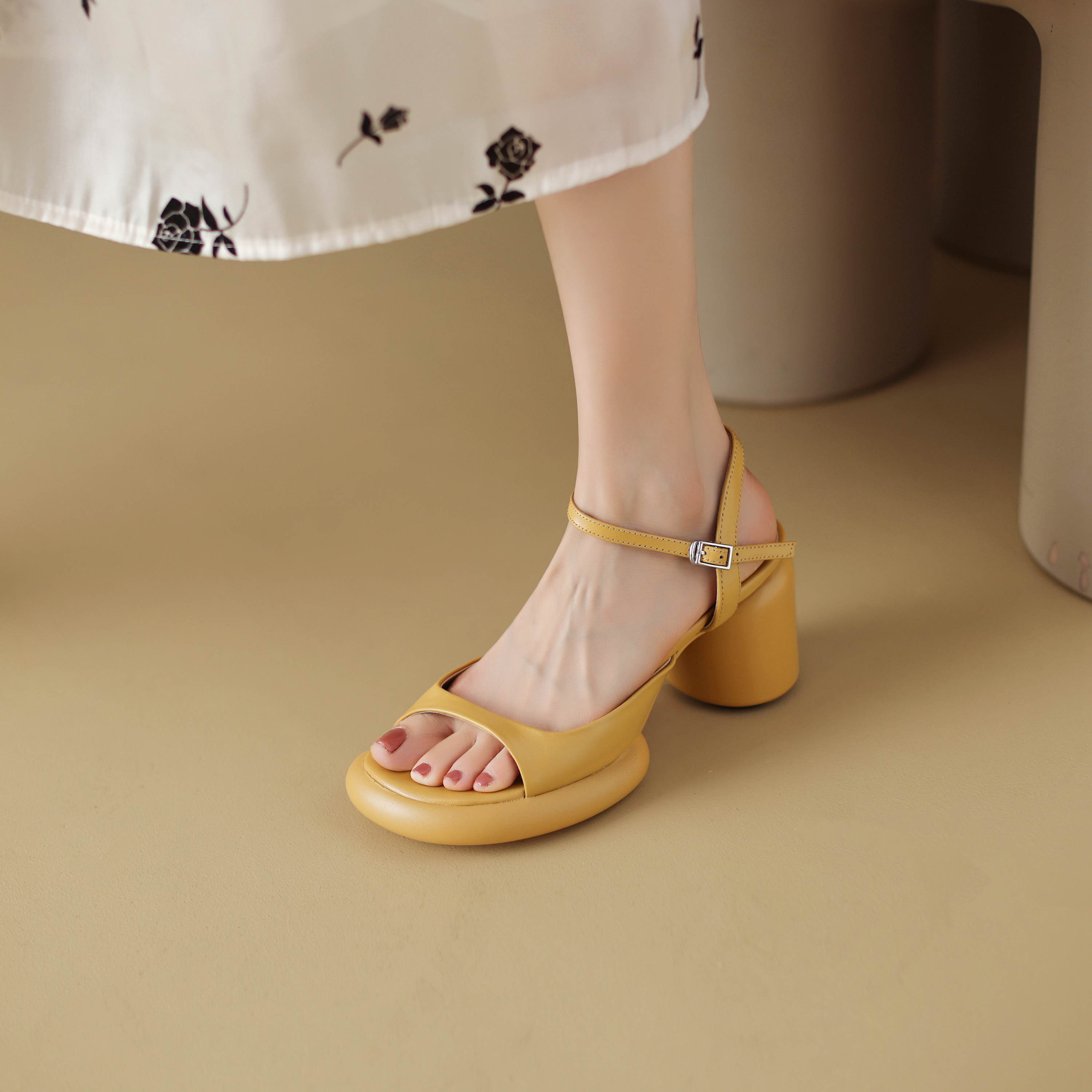 Coralia Women's Thick Heel Elegant Sandals